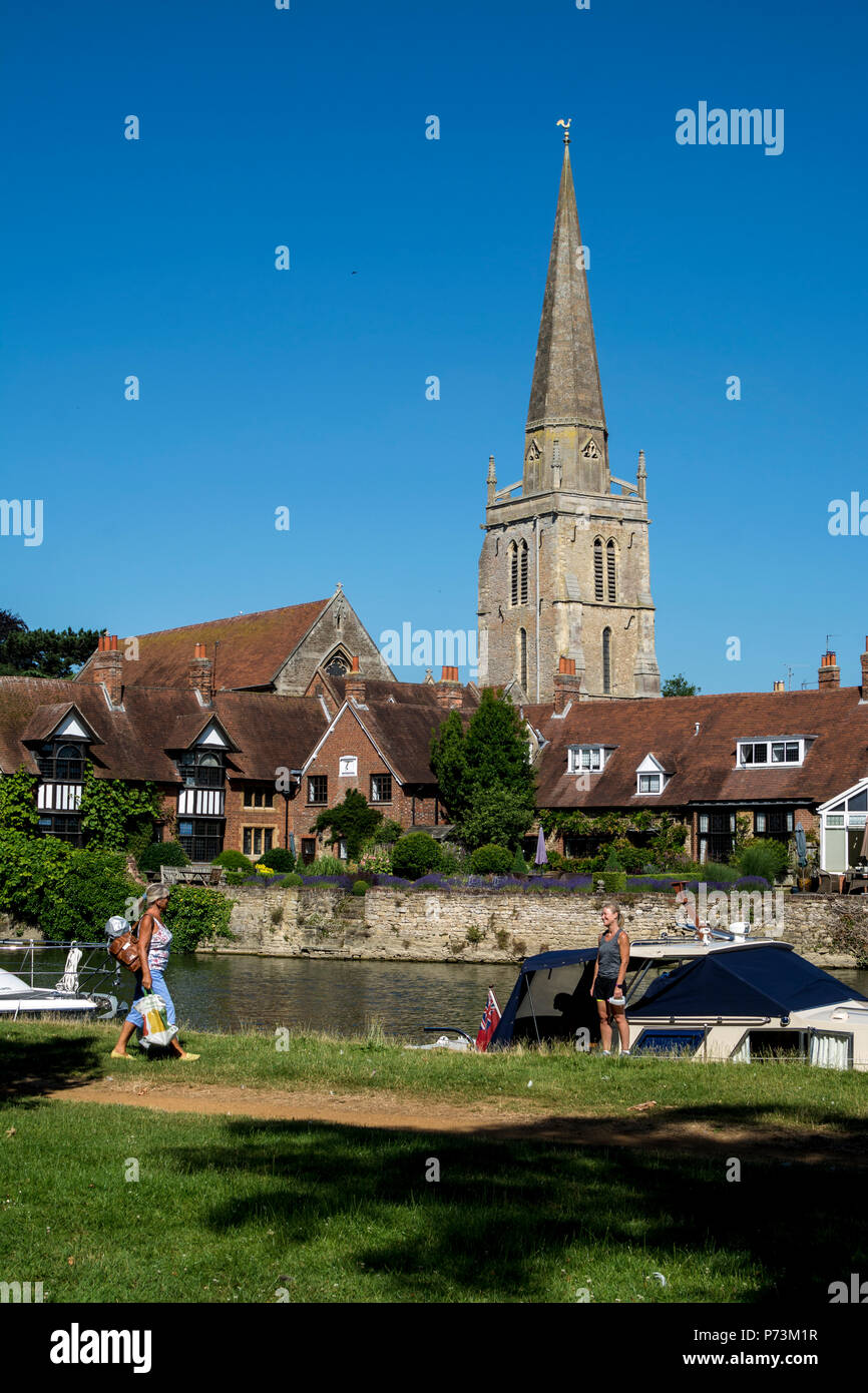 View across River Thames towards St. Helen`s Church, Abingdon-on-Thames, Oxfordshire, England, UK Stock Photo